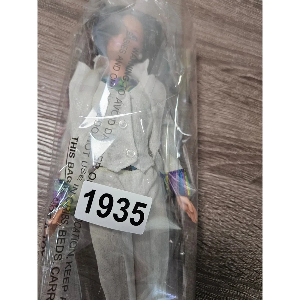 1998 Vintage 70's Disco Barbie Doll Special Edition